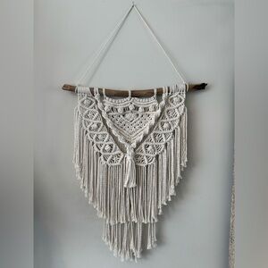 Handcrafted Boho Macrame Wall Hanging 💗